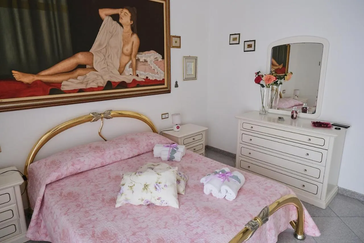 La Casa Di Sandra Carbonia Italy