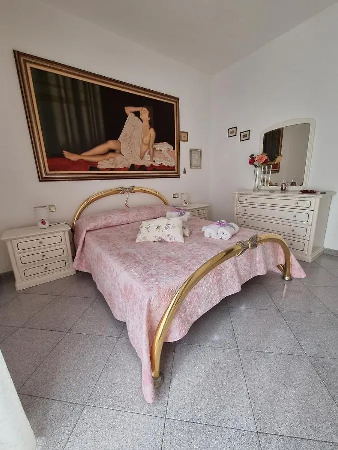 كاربونيا La Casa Di Sandra بيت للعطل